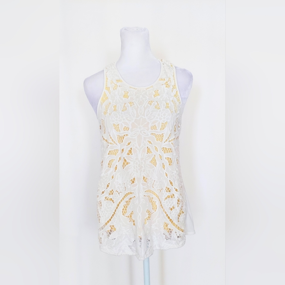 Anthropologie Akemi + Kin Sleeveless Lace Tank Top White Yellow Size XS